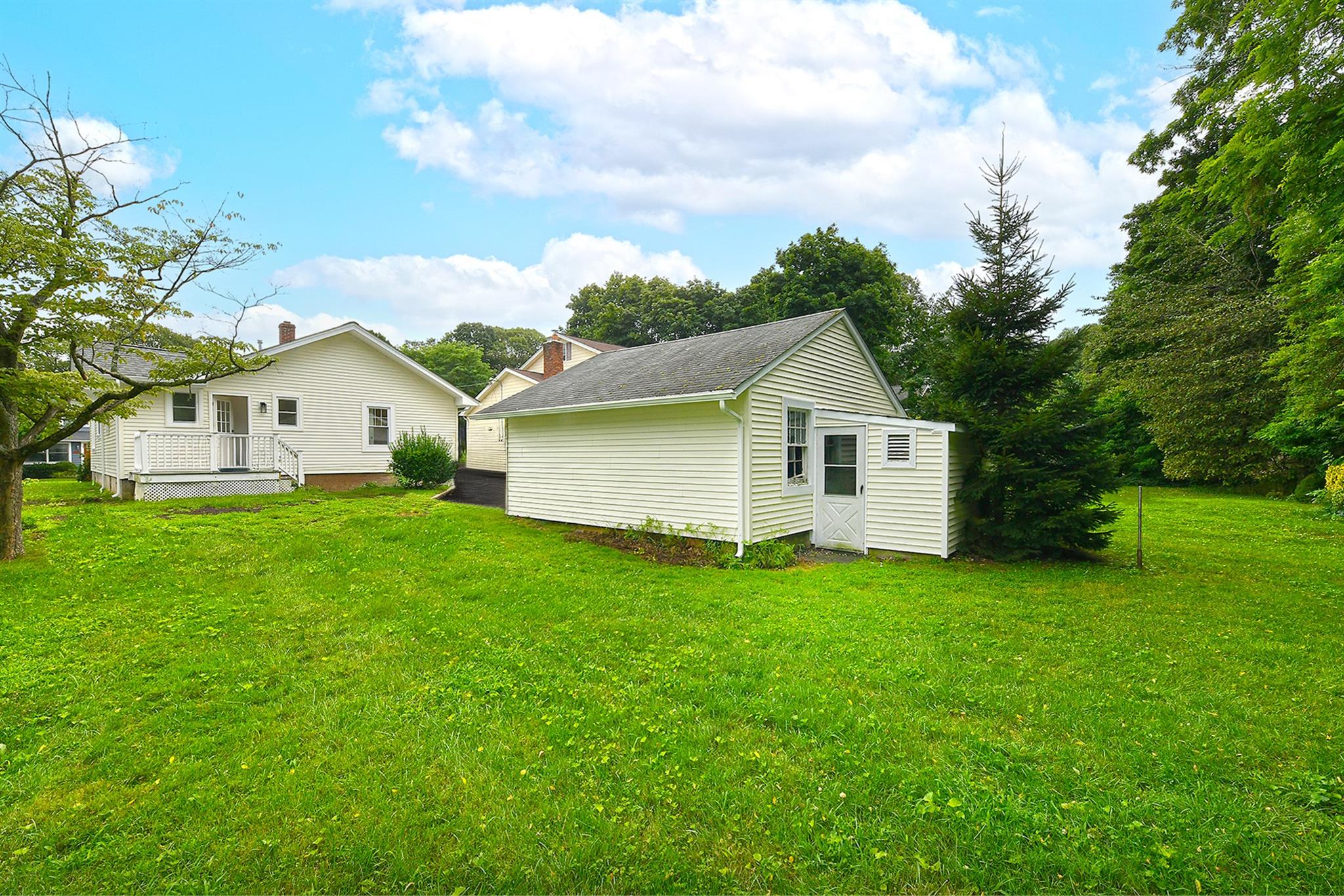 65 Willow Avenue