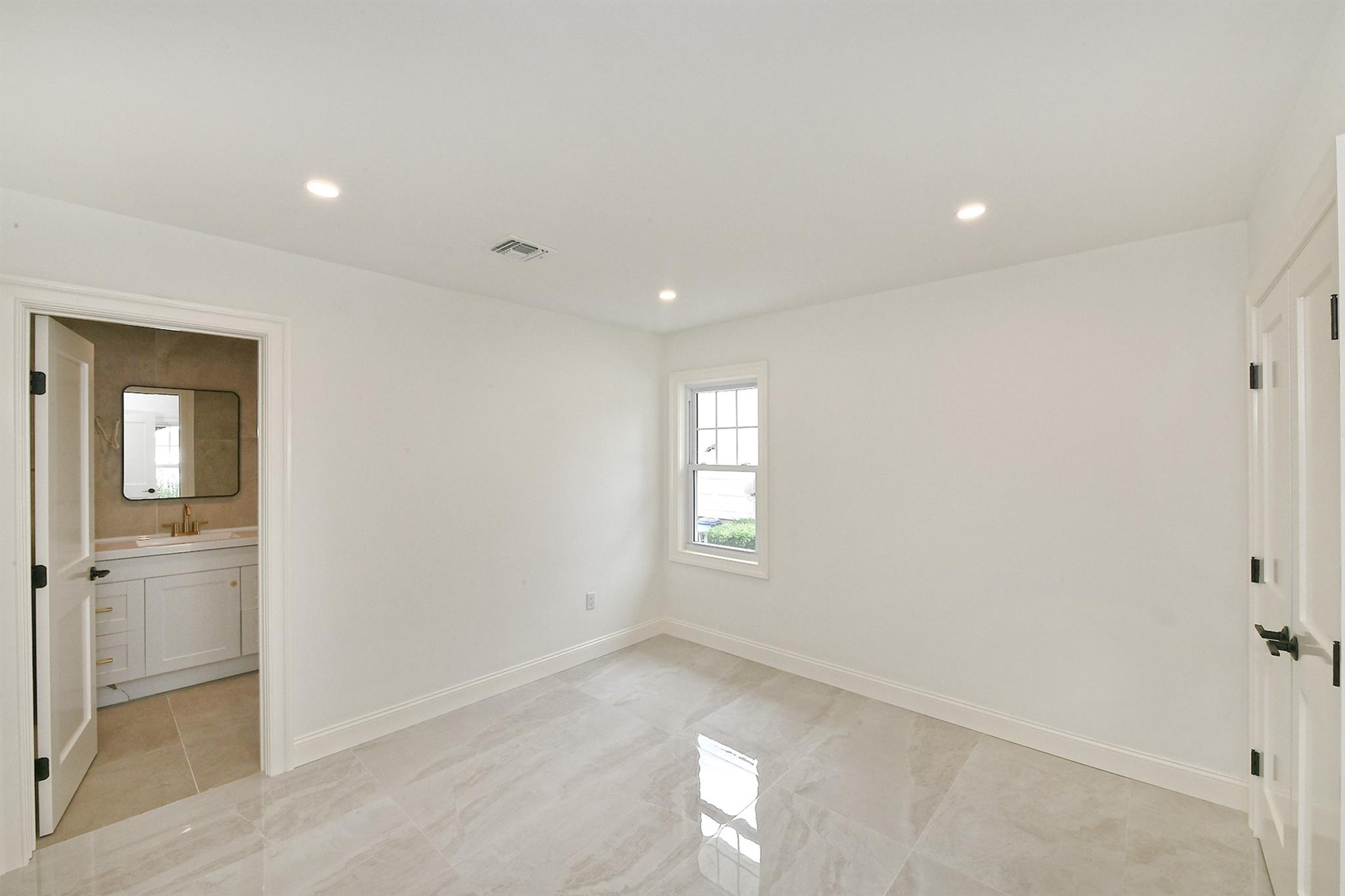 65 Willow Avenue