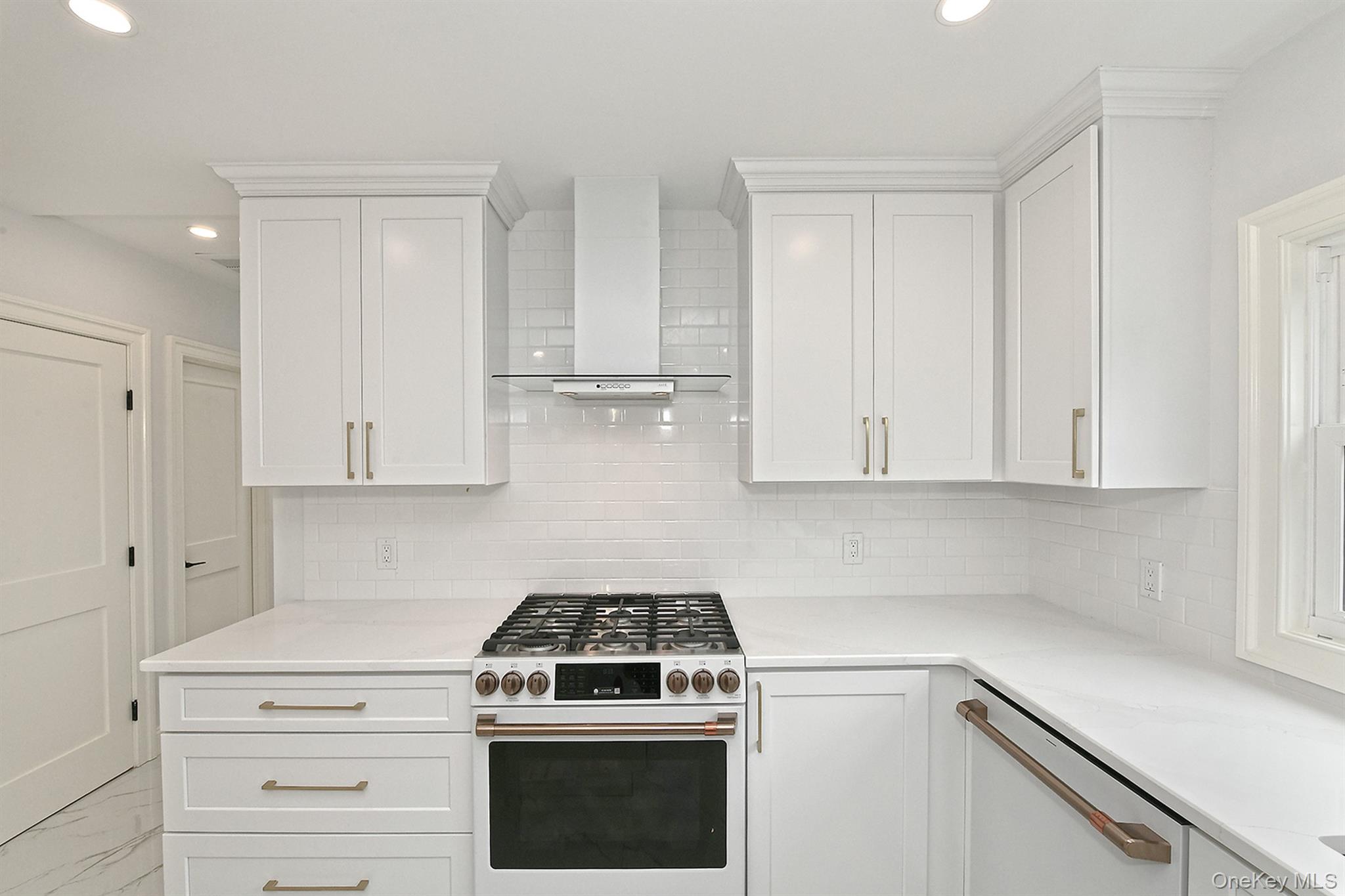 65 Willow Avenue