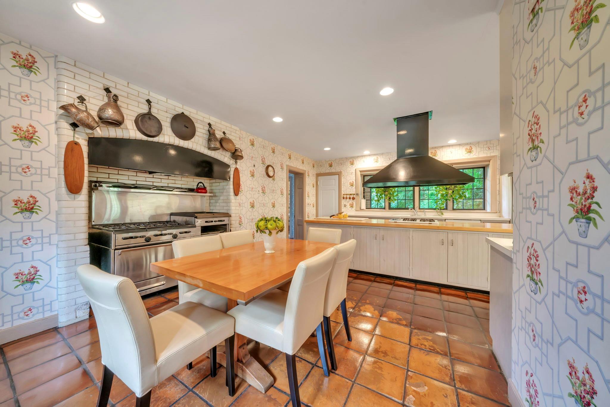95 Piping Rock Road