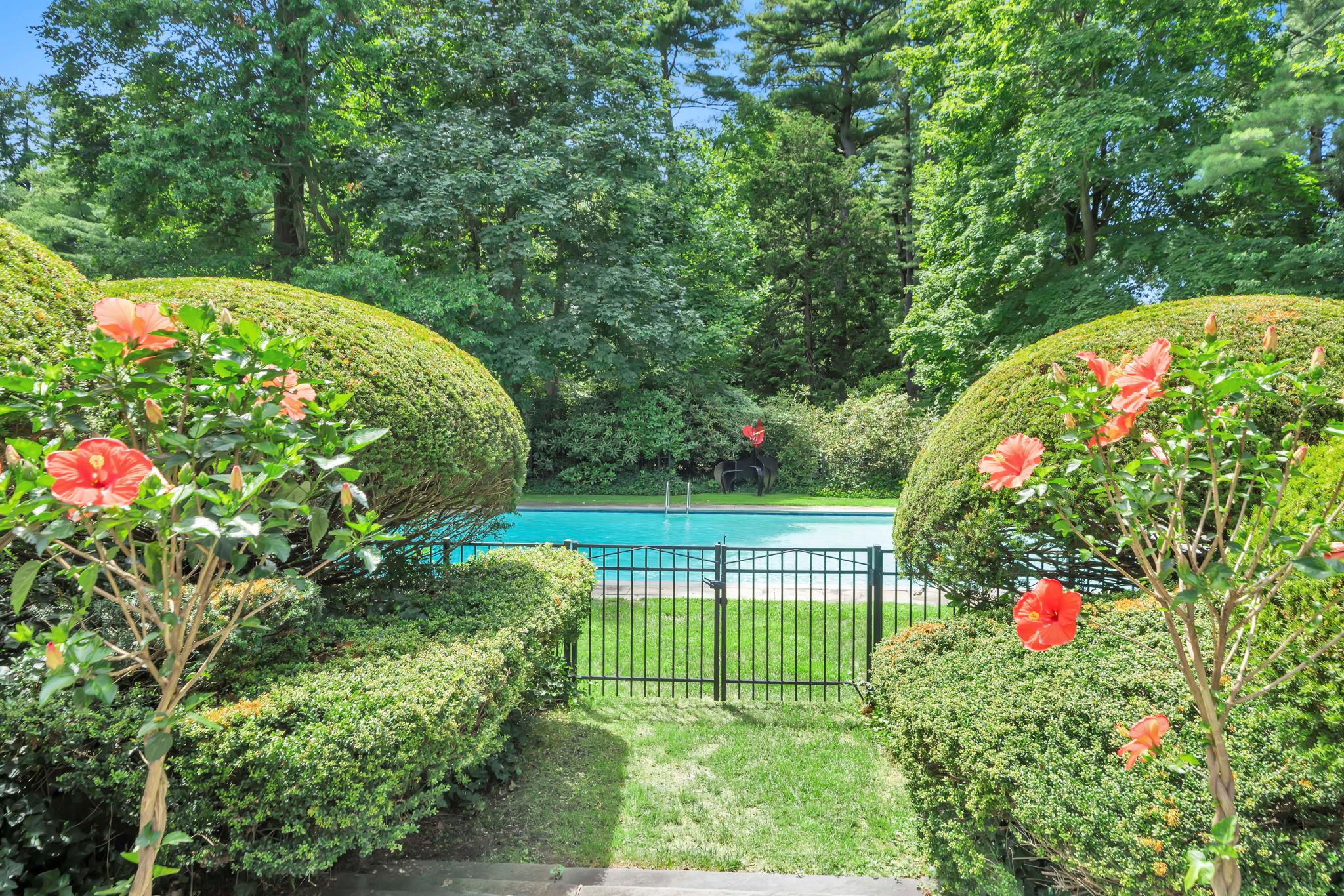 95 Piping Rock Road