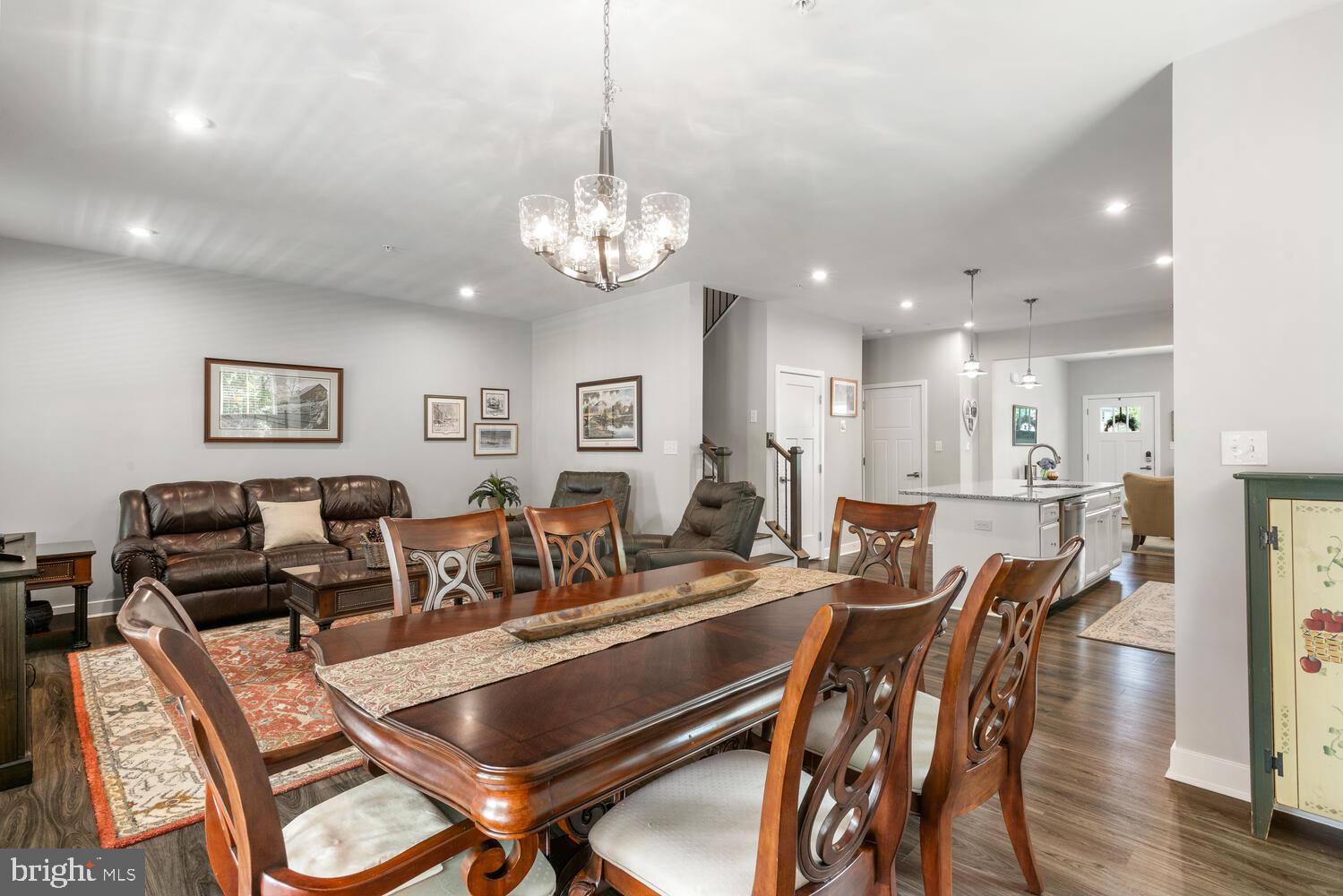 1231 Benjamin Dr
