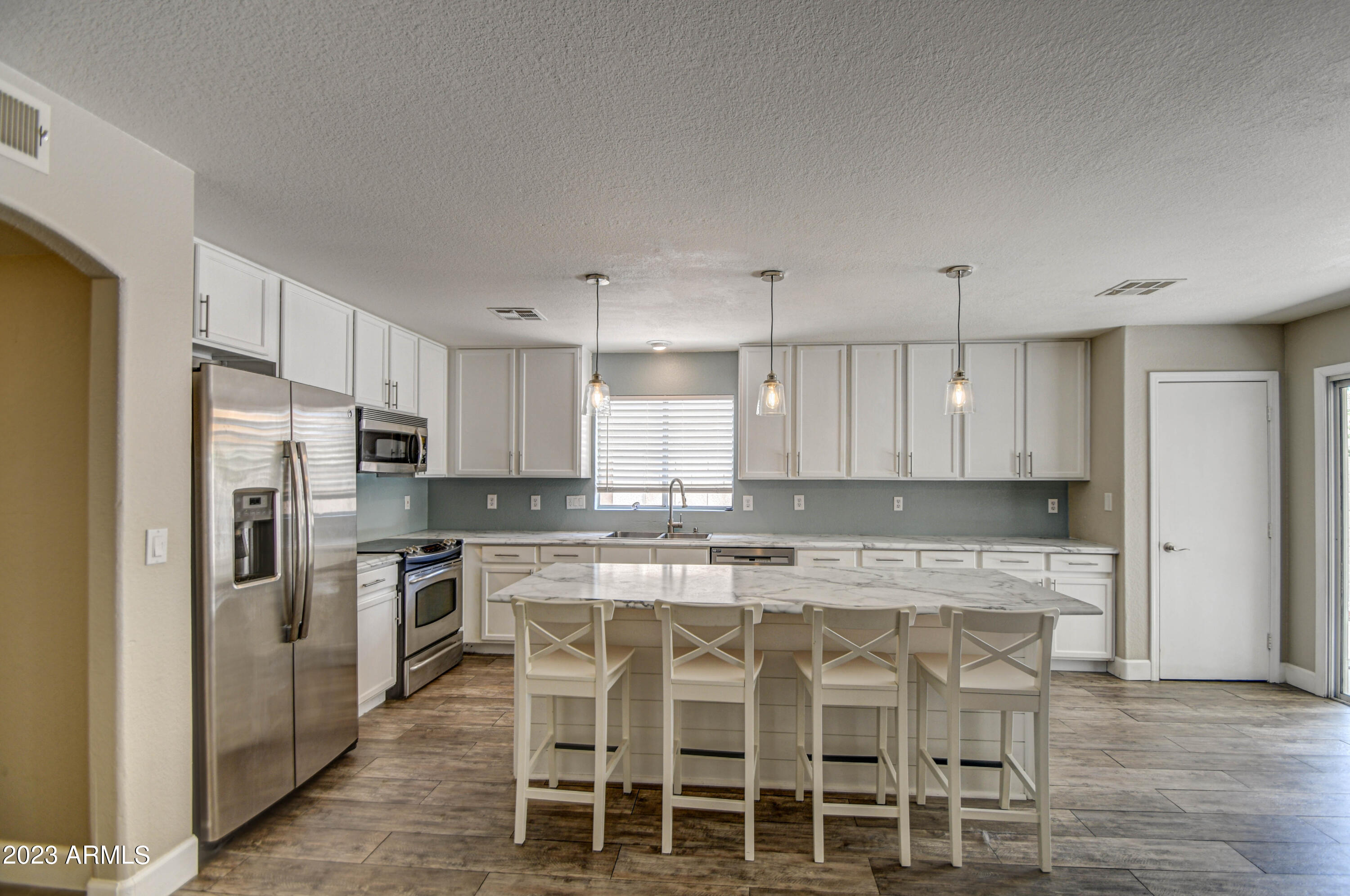 3111 E WESCOTT Drive