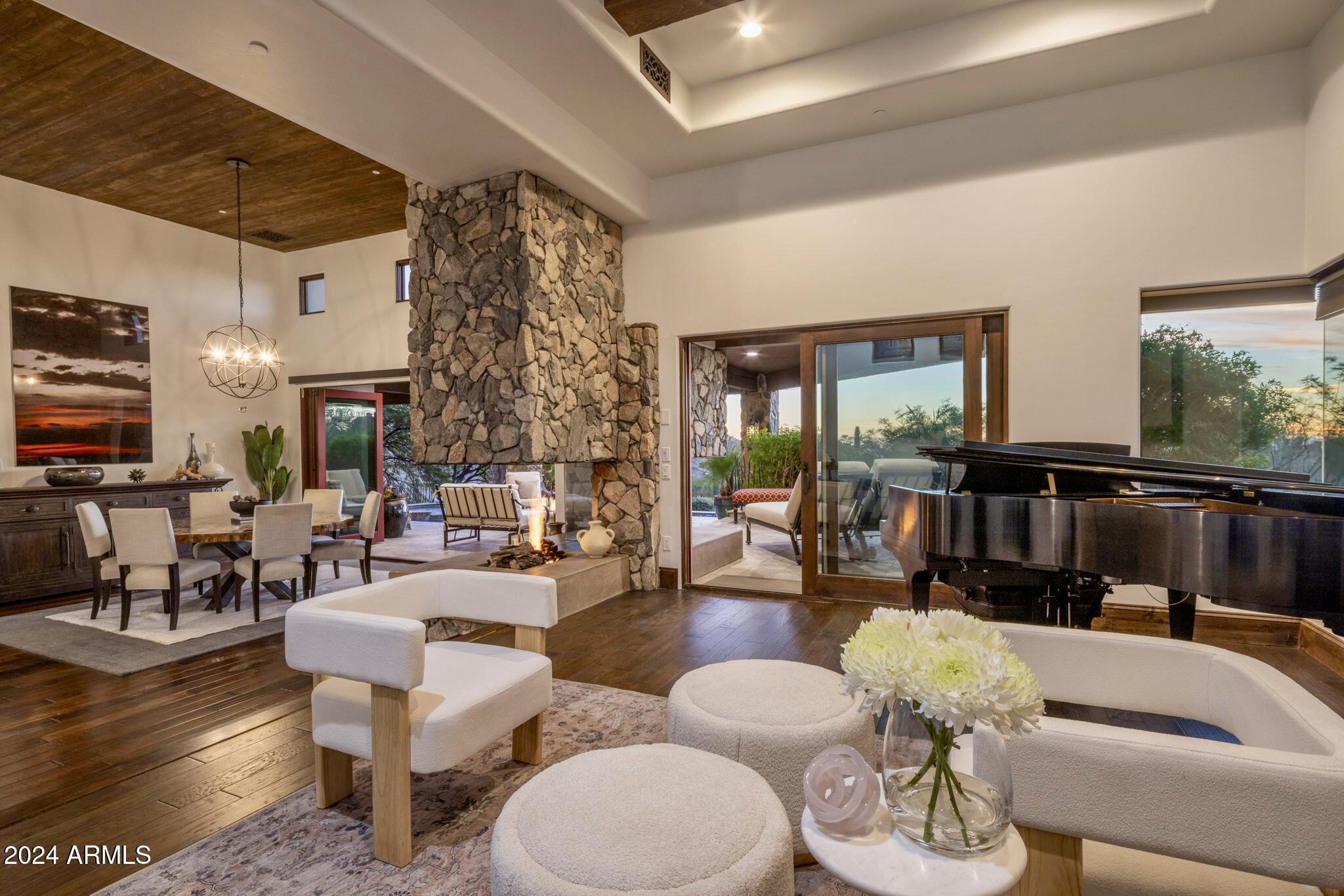 10953 E TUSAYAN Trail