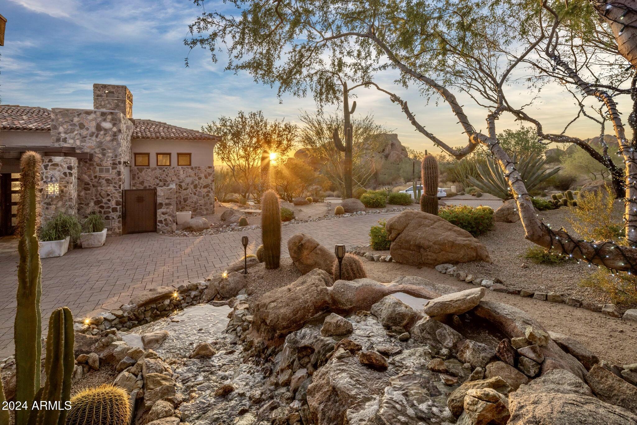 10953 E TUSAYAN Trail