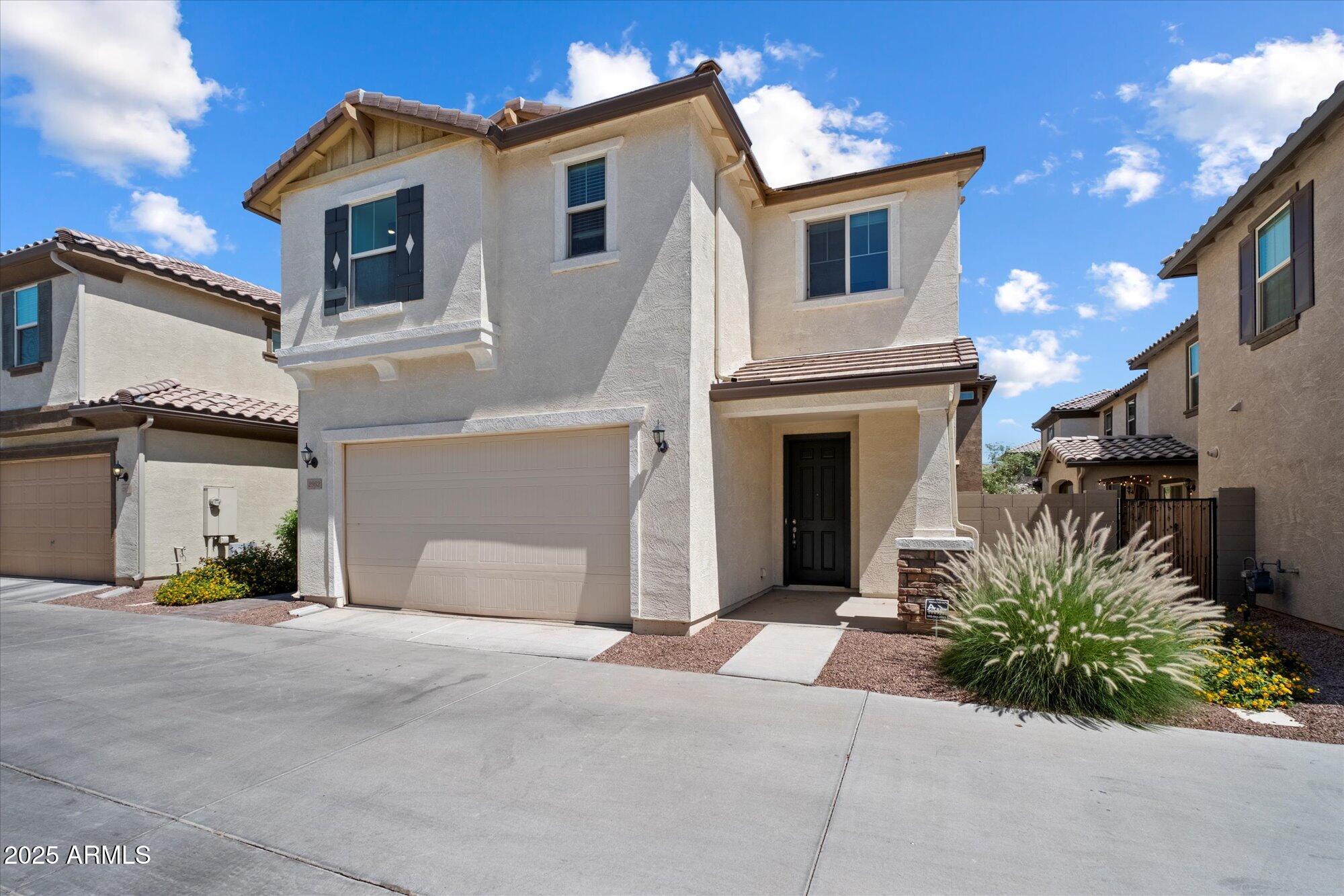 2952 S WASHINGTON Street