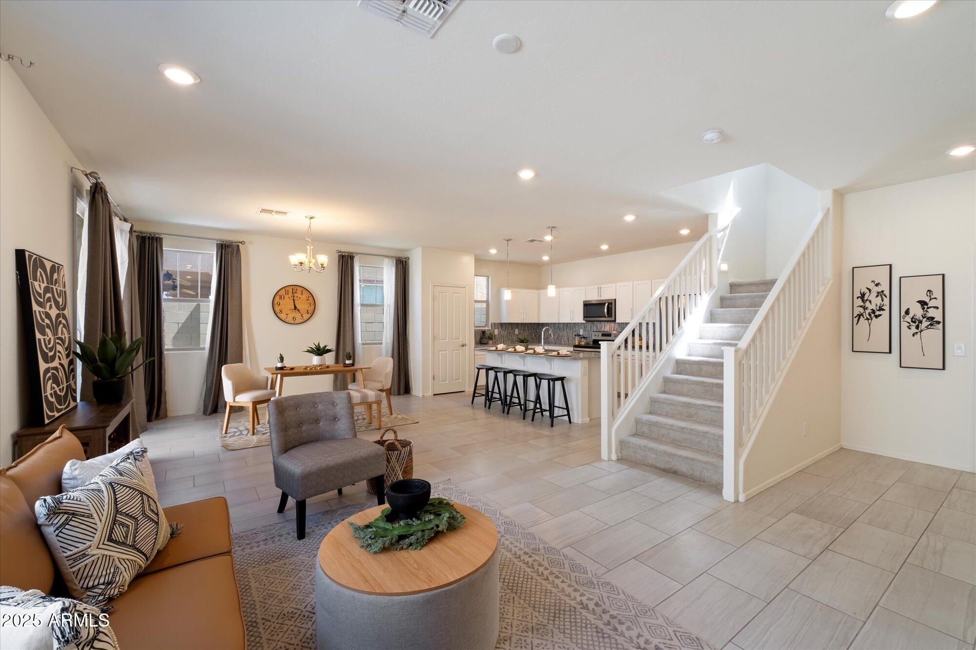 2952 S WASHINGTON Street