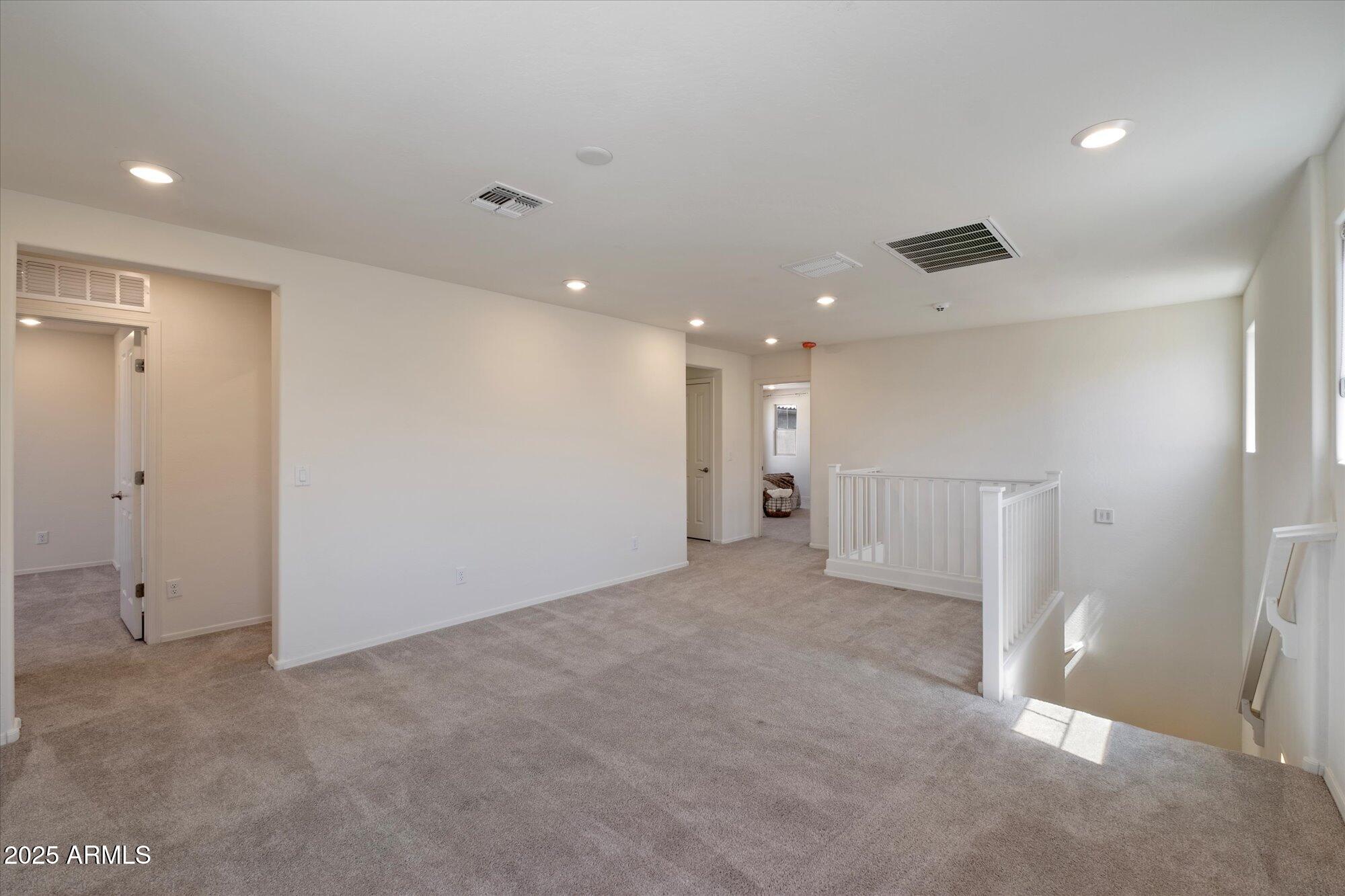 2952 S WASHINGTON Street