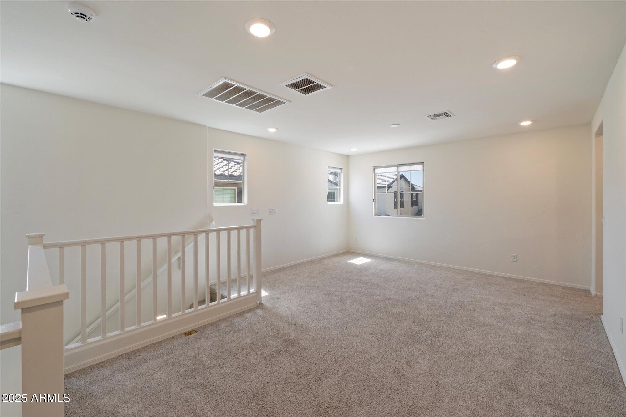 2952 S WASHINGTON Street