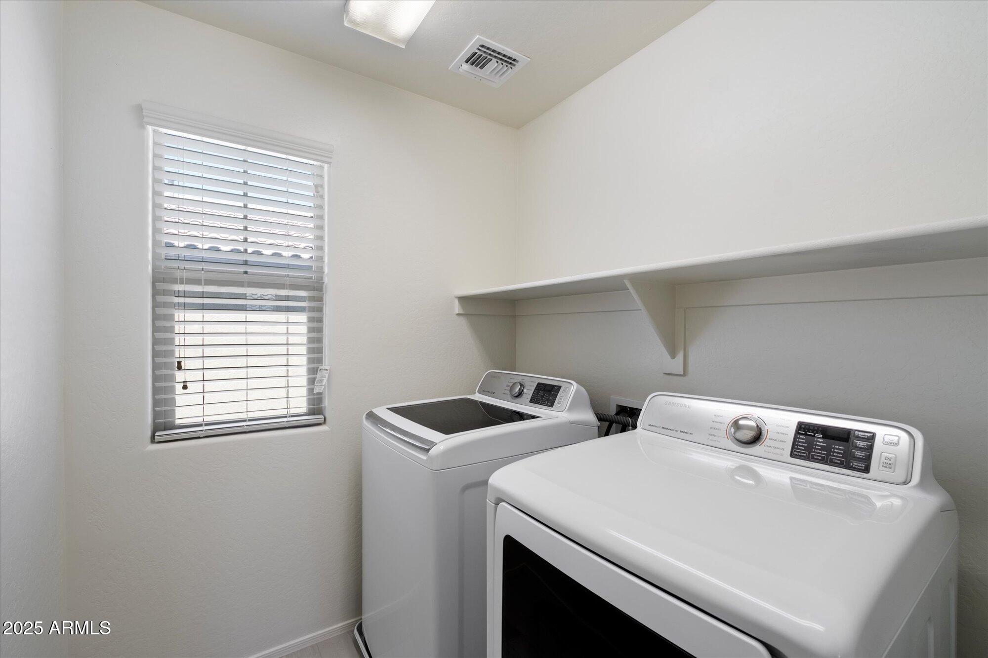 2952 S WASHINGTON Street