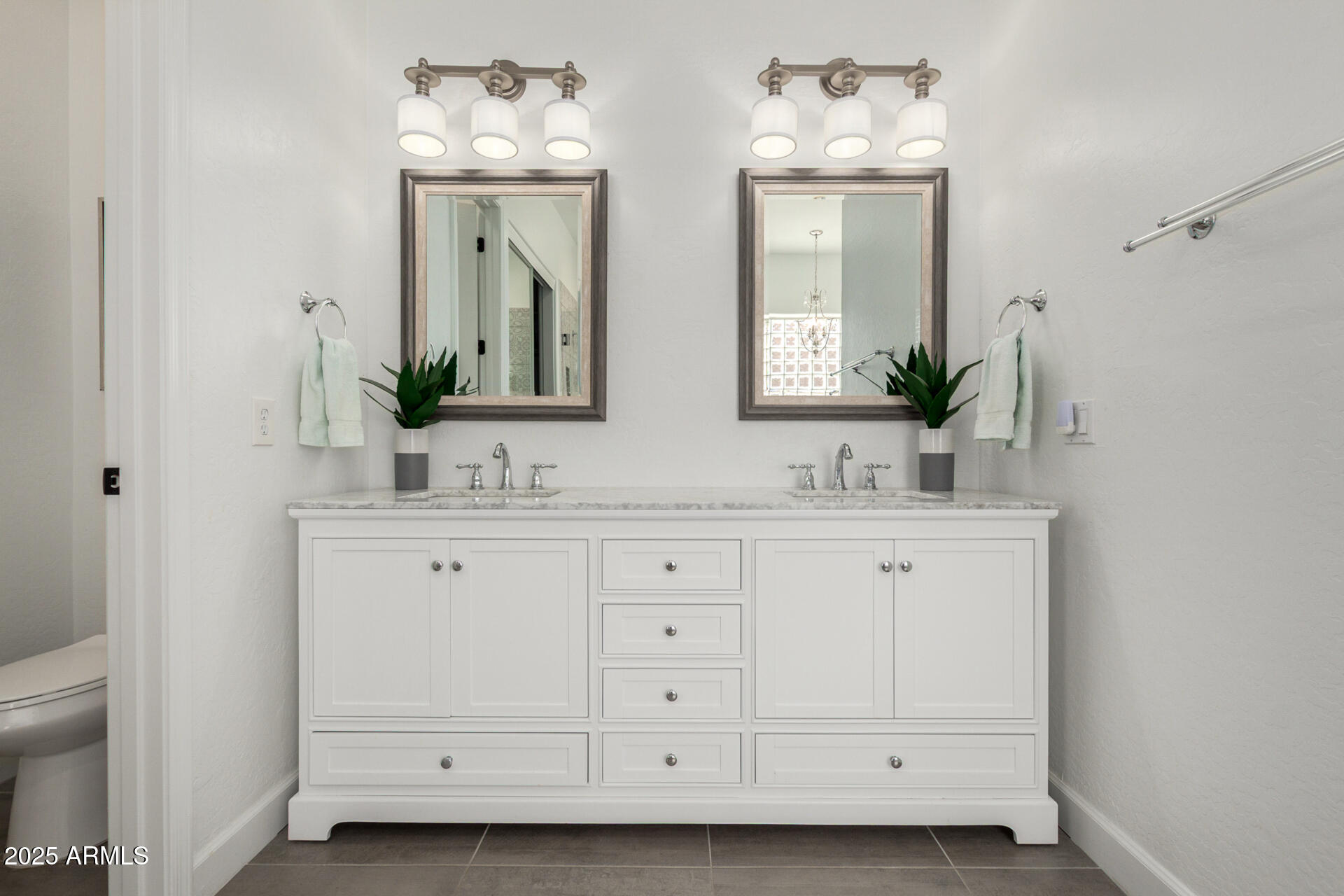 8248 E CHINO Drive, Scottsdale