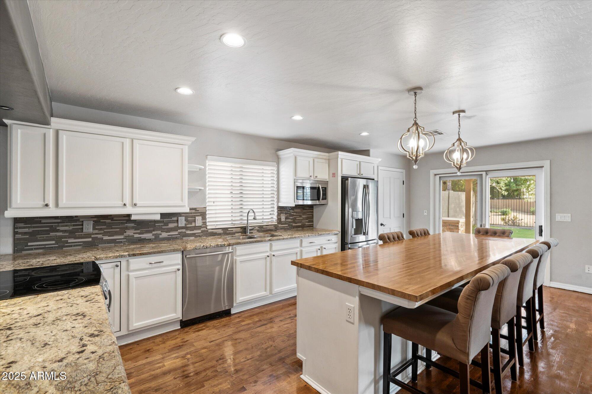 829 E POTTER Drive, Phoenix