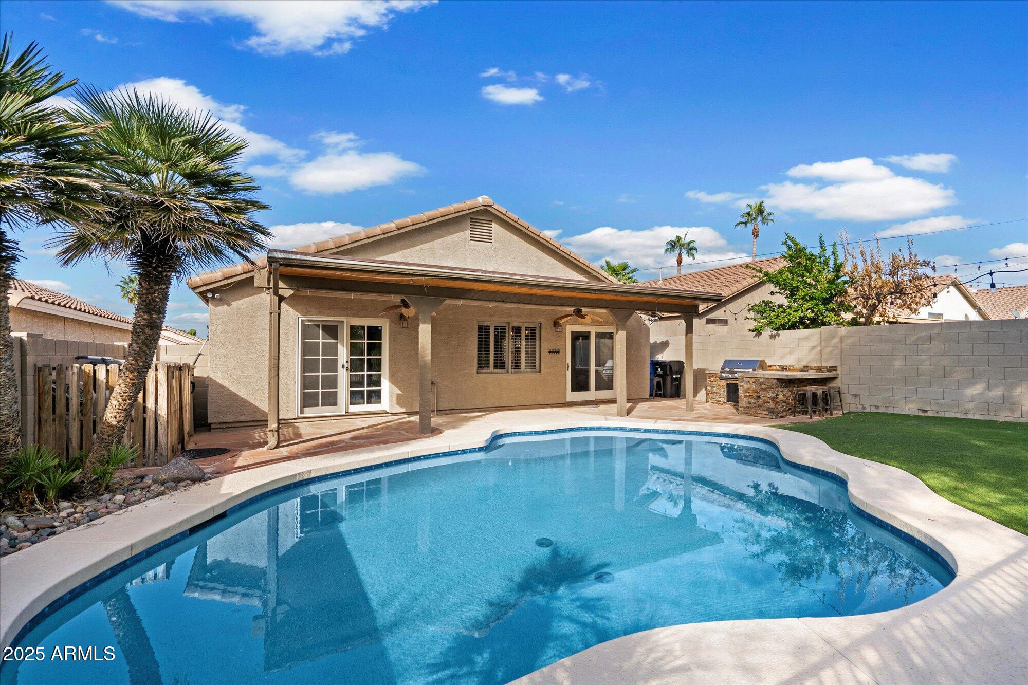 829 E POTTER Drive, Phoenix