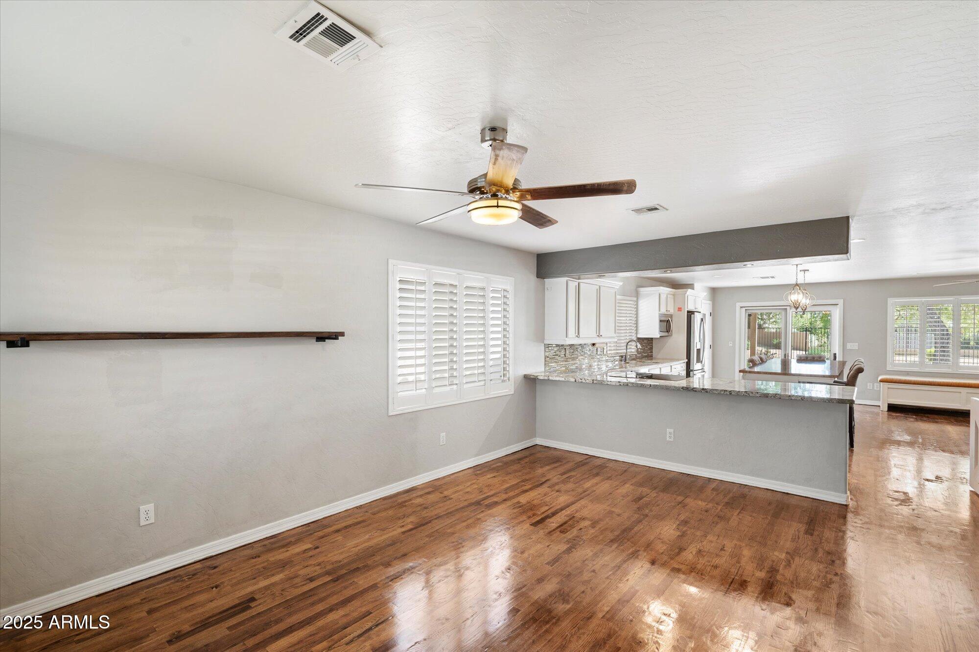 829 E POTTER Drive, Phoenix