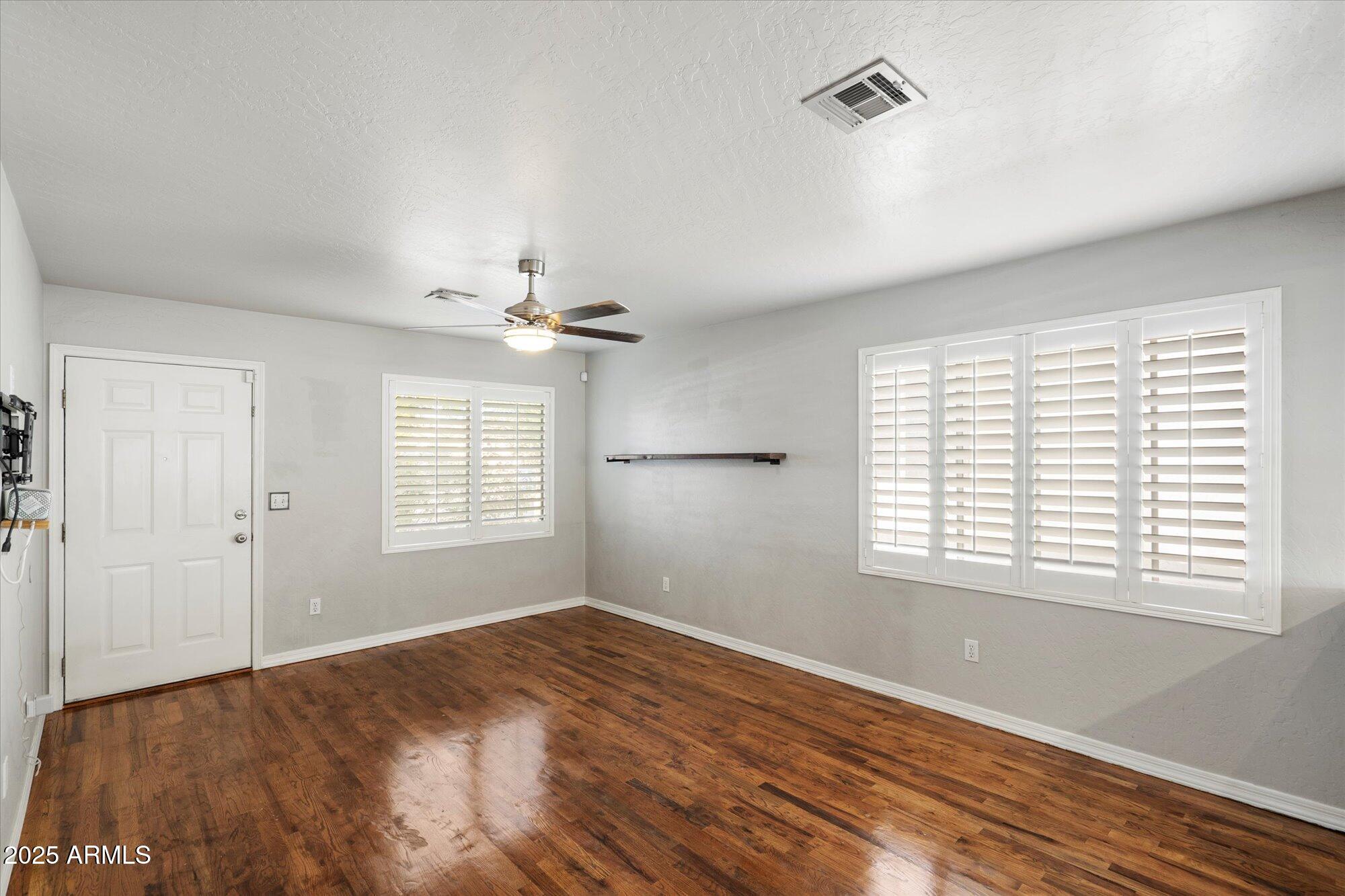 829 E POTTER Drive, Phoenix