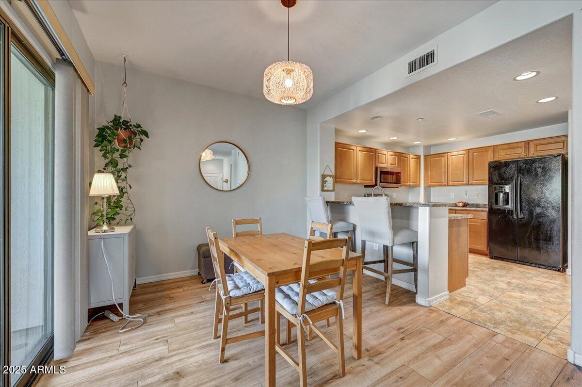 33550 N DOVE LAKES Drive 2009