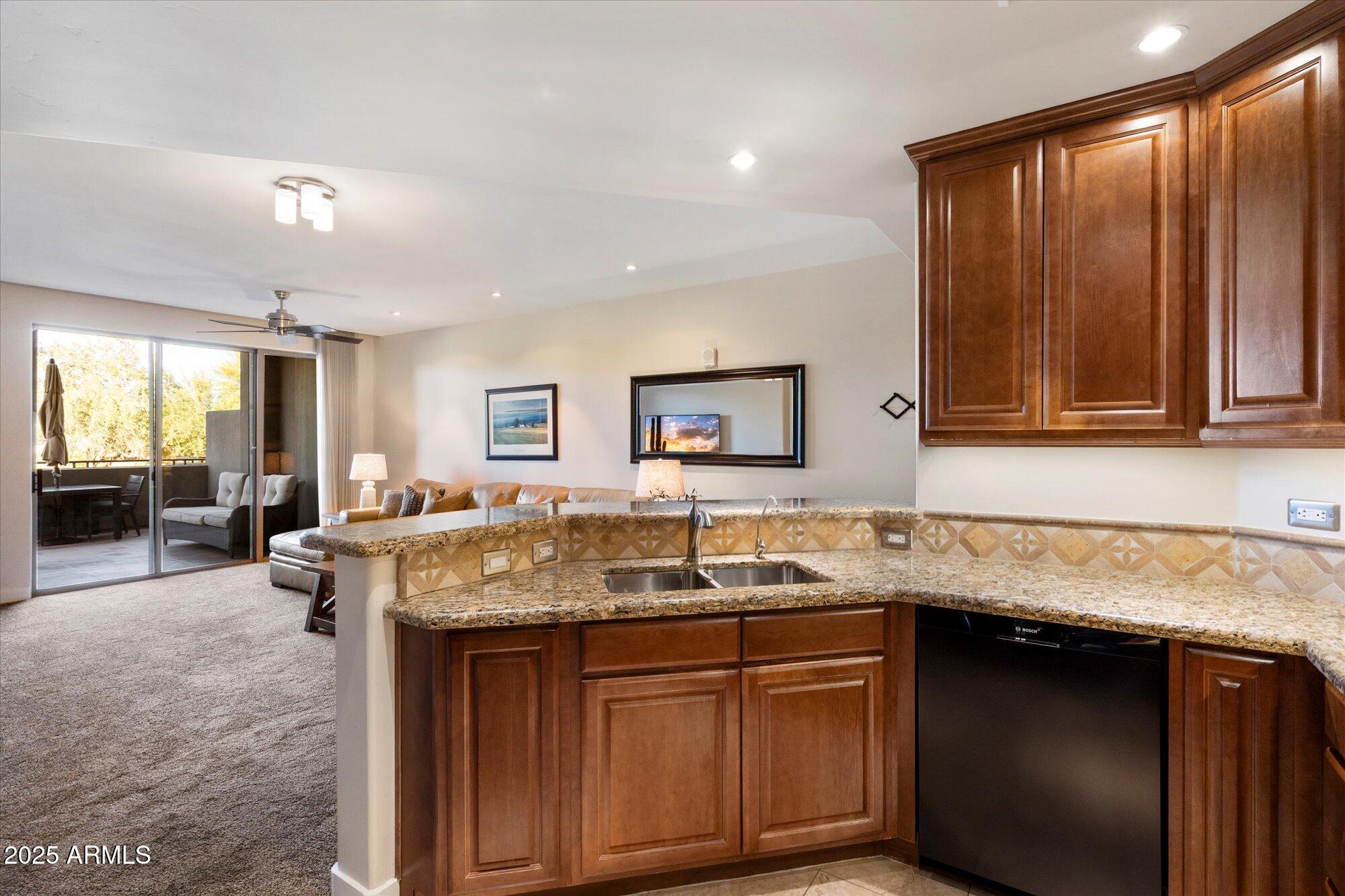 15802 N 71ST Street 203