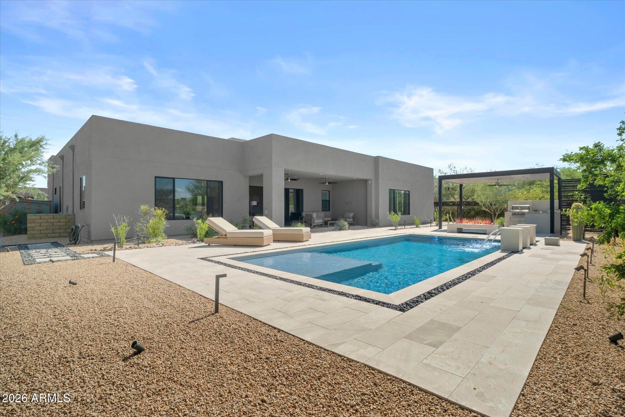 13114 E JUAN TABO Road