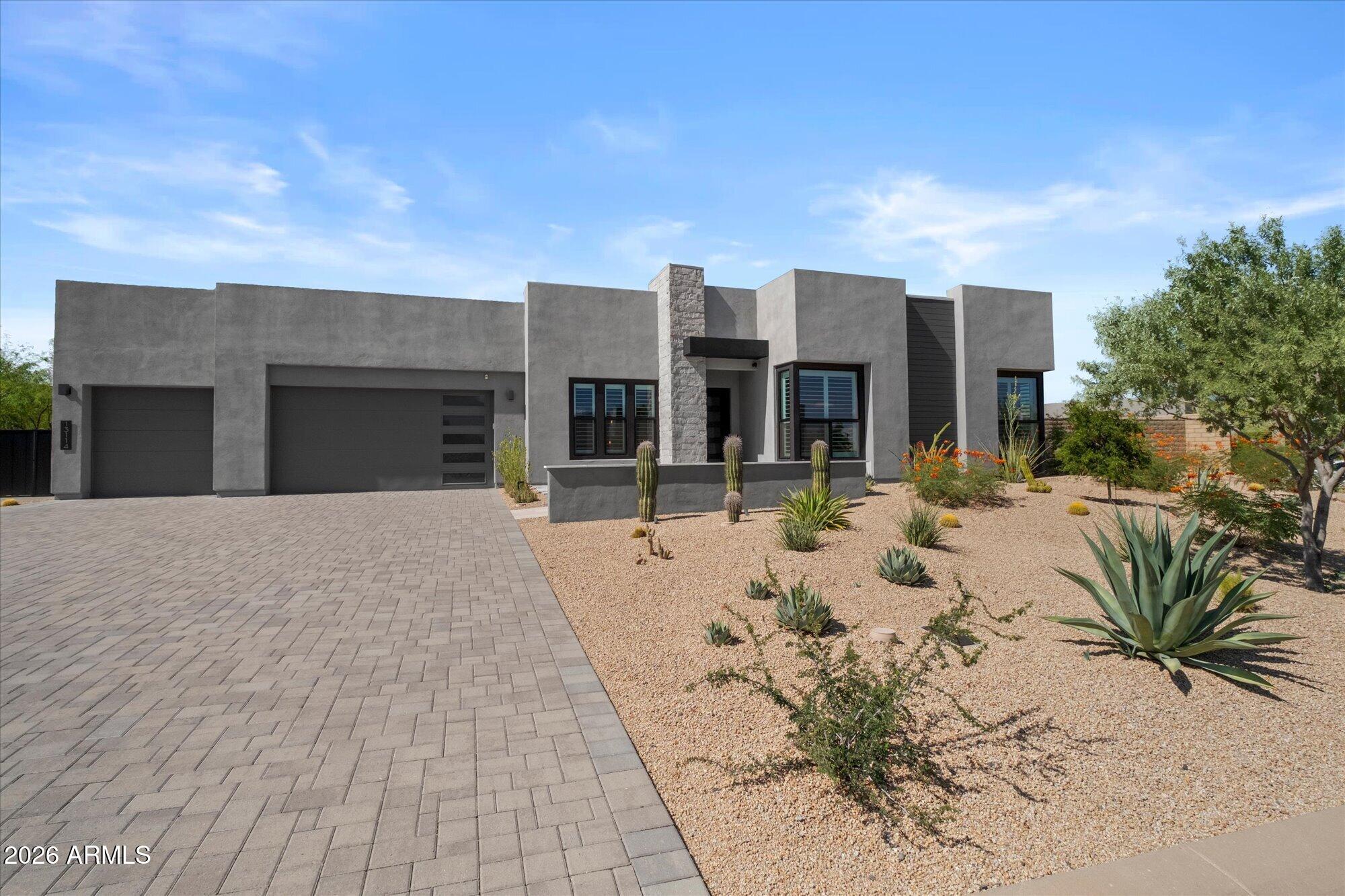 13114 E JUAN TABO Road
