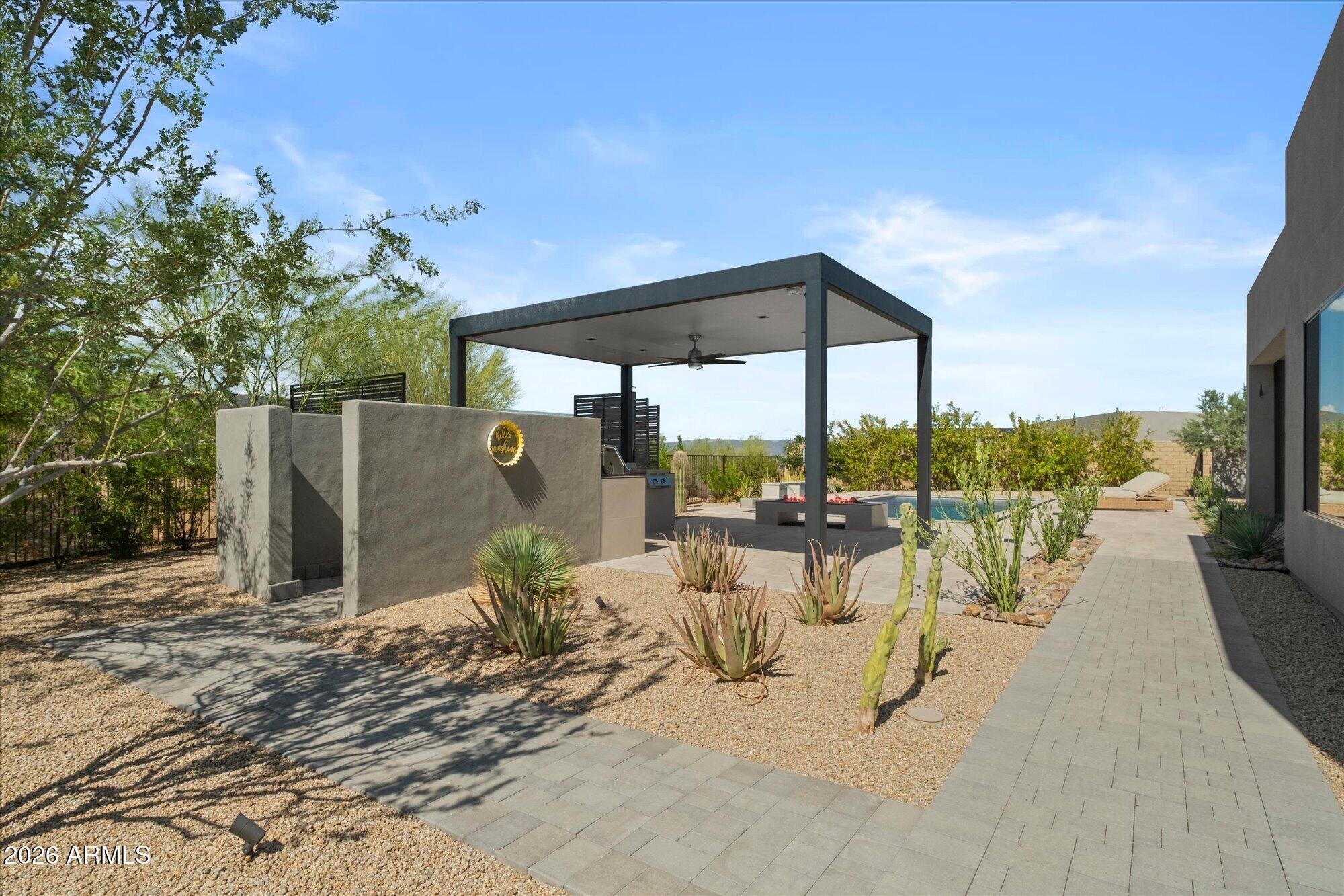 13114 E JUAN TABO Road