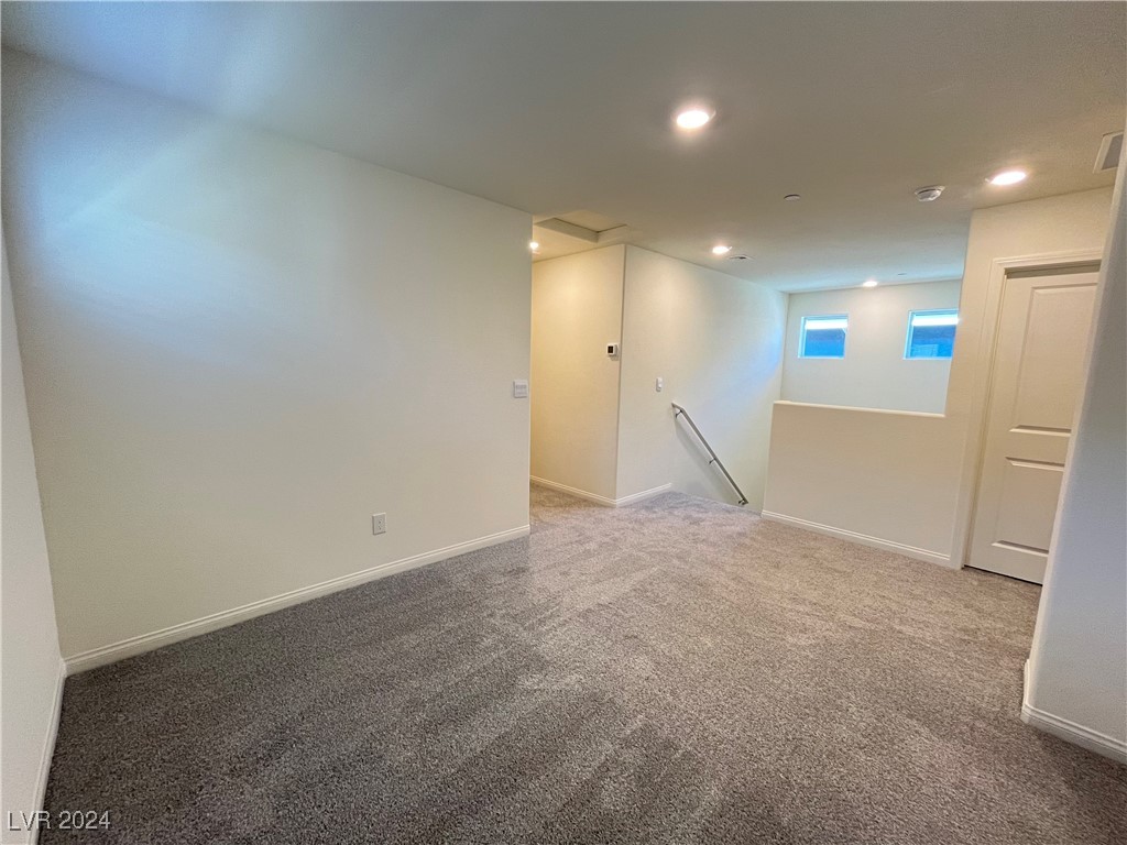 1149 Blue Lovebird Street