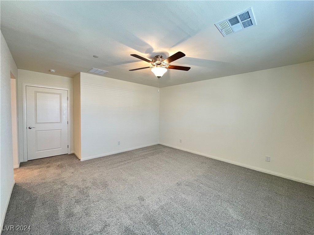 1149 Blue Lovebird Street