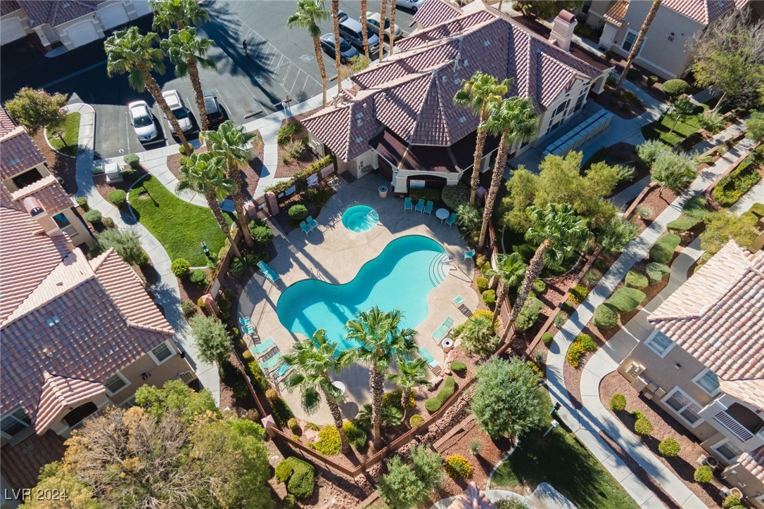 5855 Valley Drive 1109