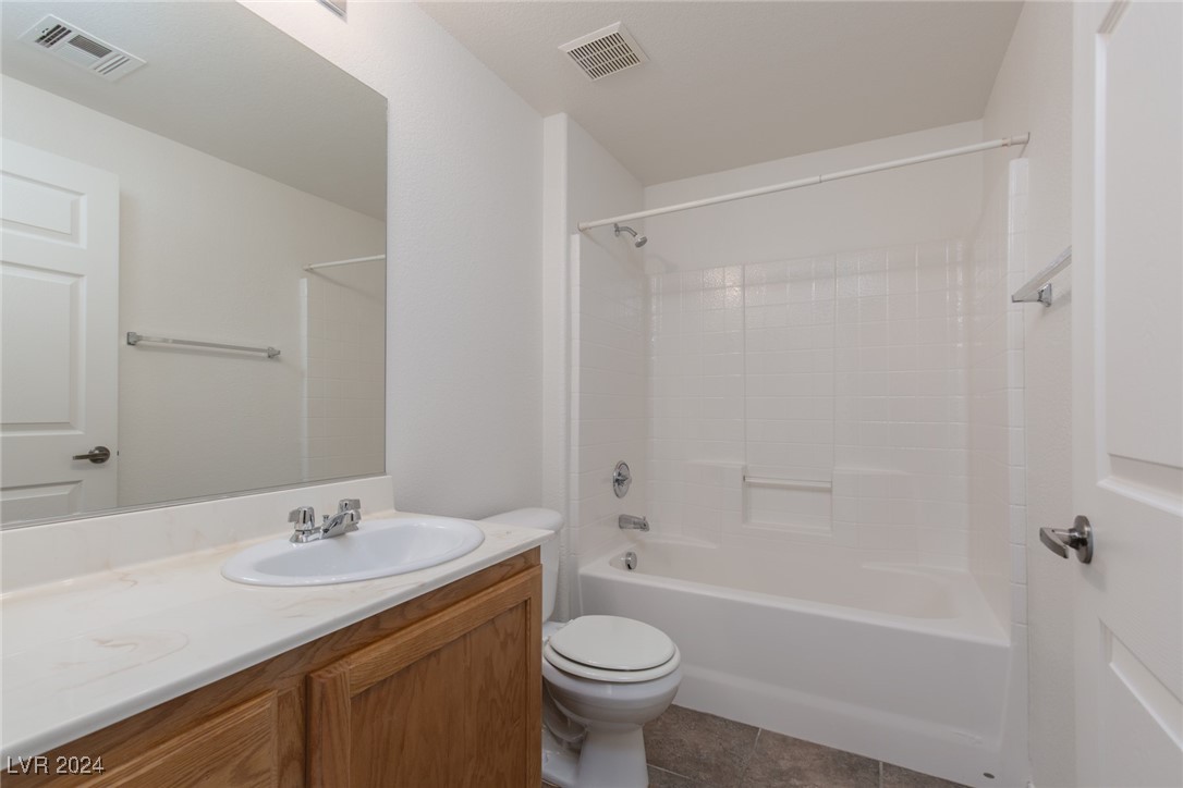 5855 Valley Drive 1109