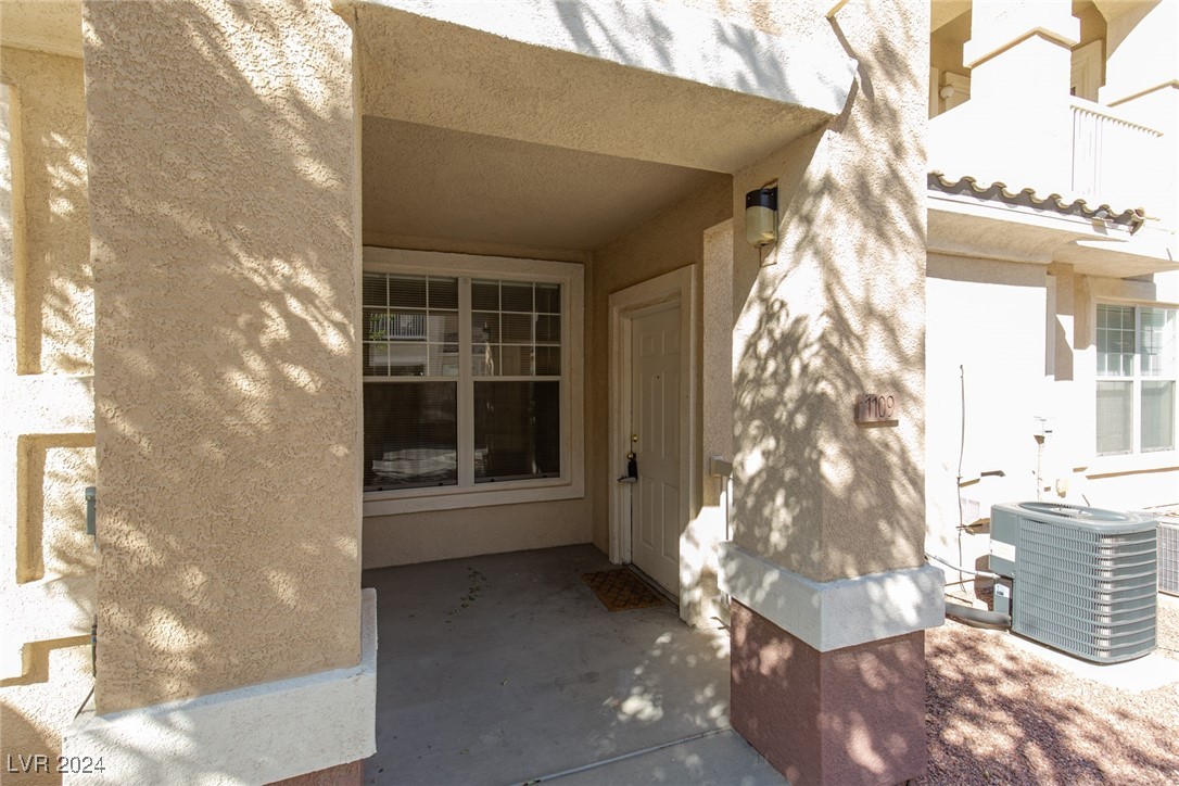 5855 Valley Drive 1109