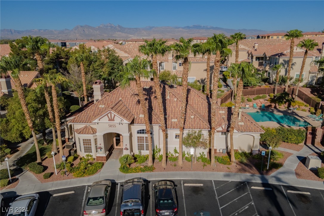5855 Valley Drive 1109