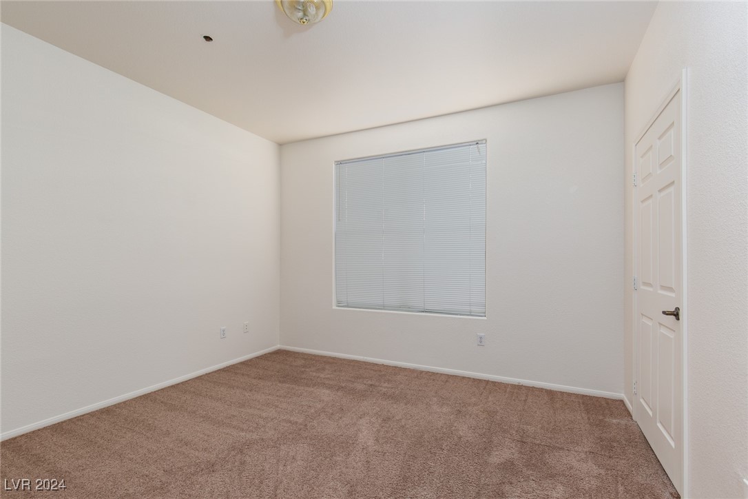 5855 Valley Drive 1109