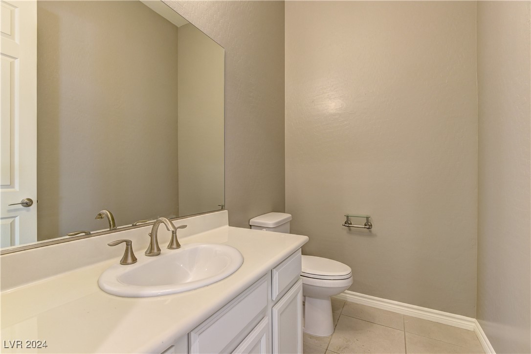 12104 Edgehurst Court