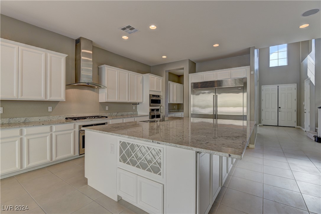 12104 Edgehurst Court