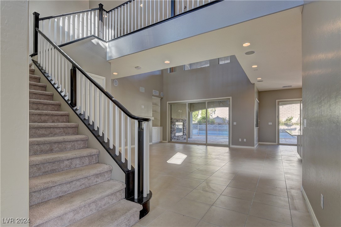 12104 Edgehurst Court