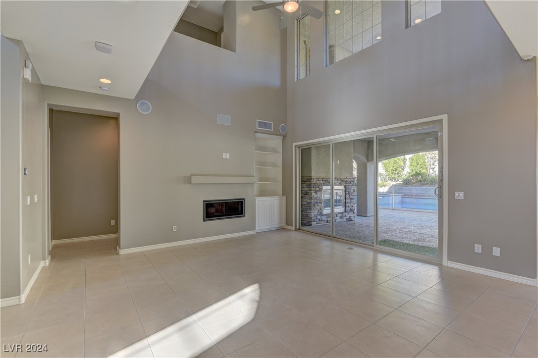 12104 Edgehurst Court