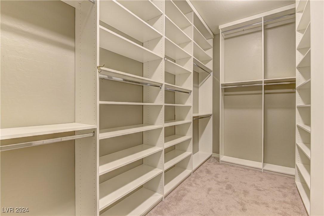 12104 Edgehurst Court