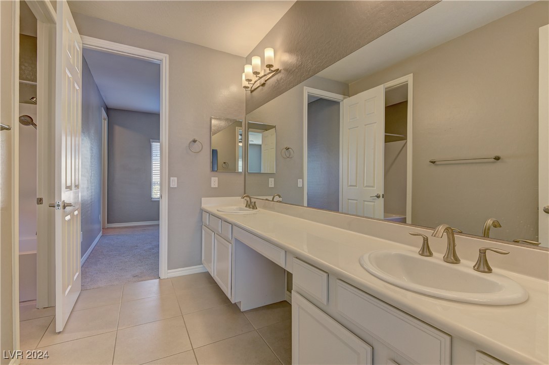 12104 Edgehurst Court