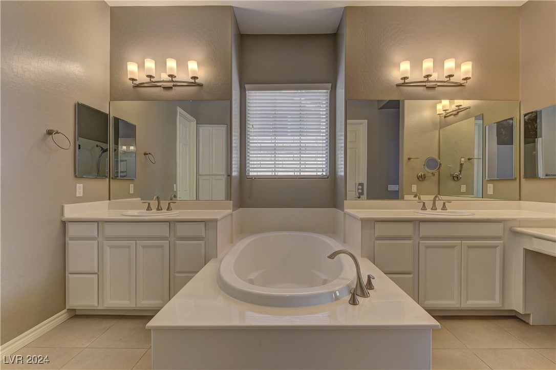 12104 Edgehurst Court