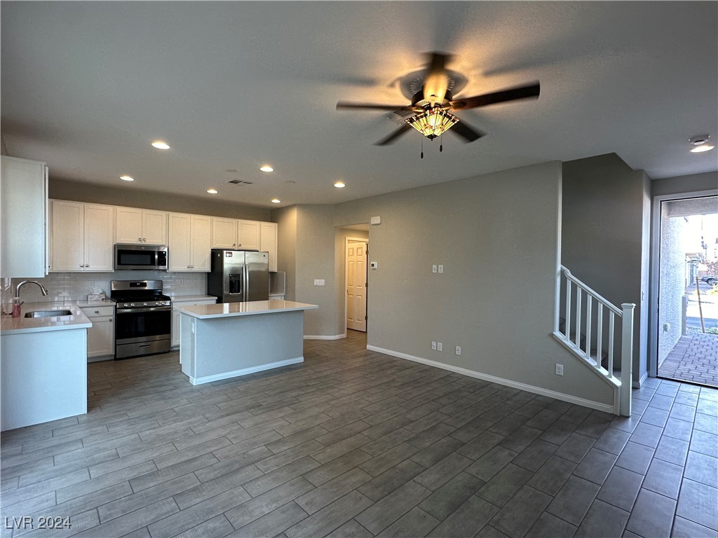 4809 Illustria Avenue