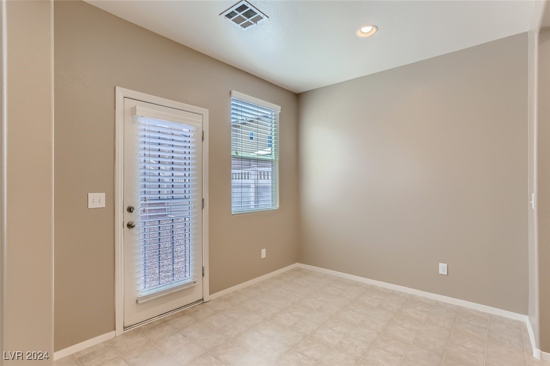 121 Wooded Avenue