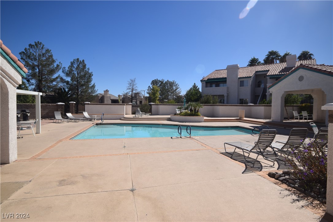 1688 Saint Malo Way 223