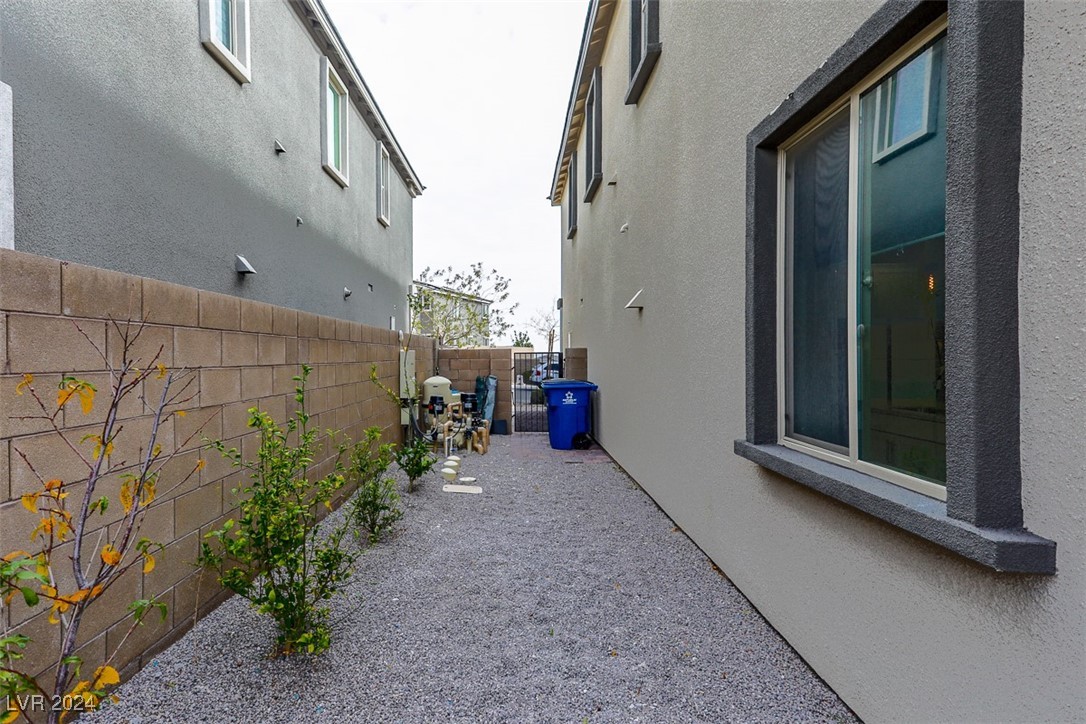 821 Ariel Heights Avenue