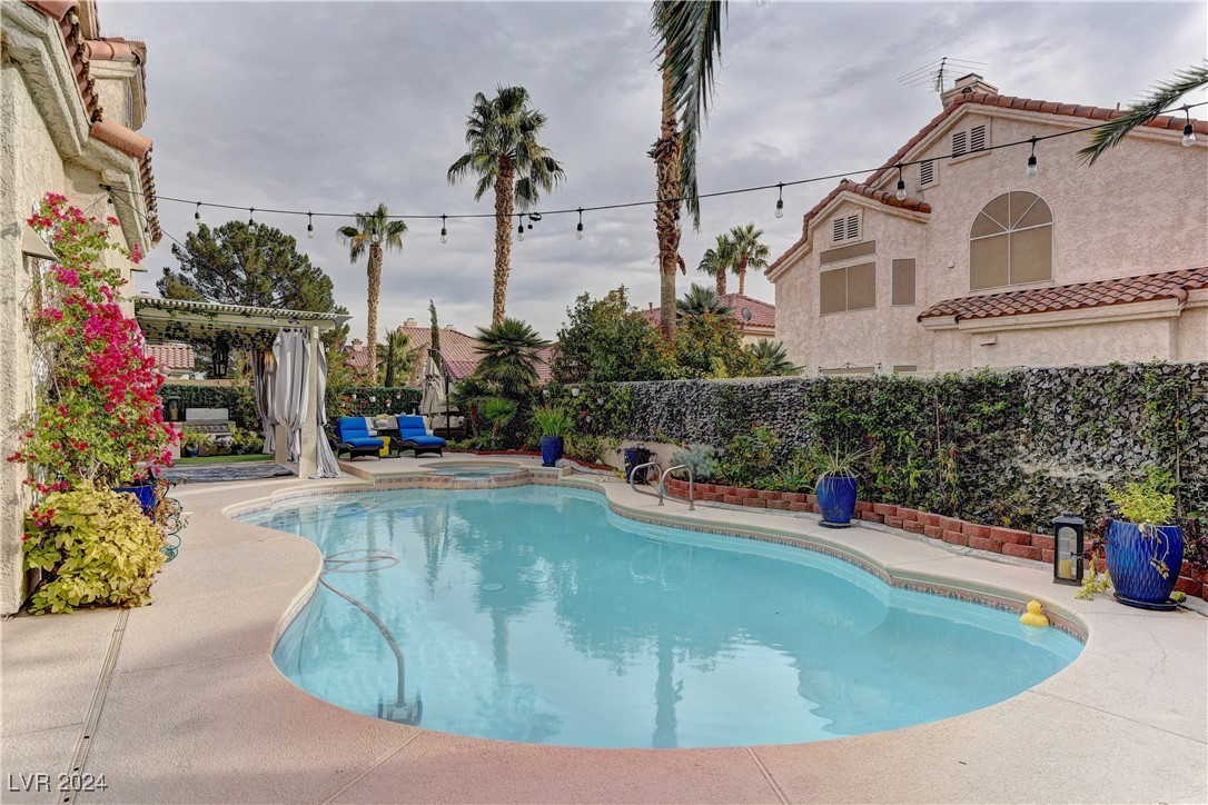 7629 Genesis Court