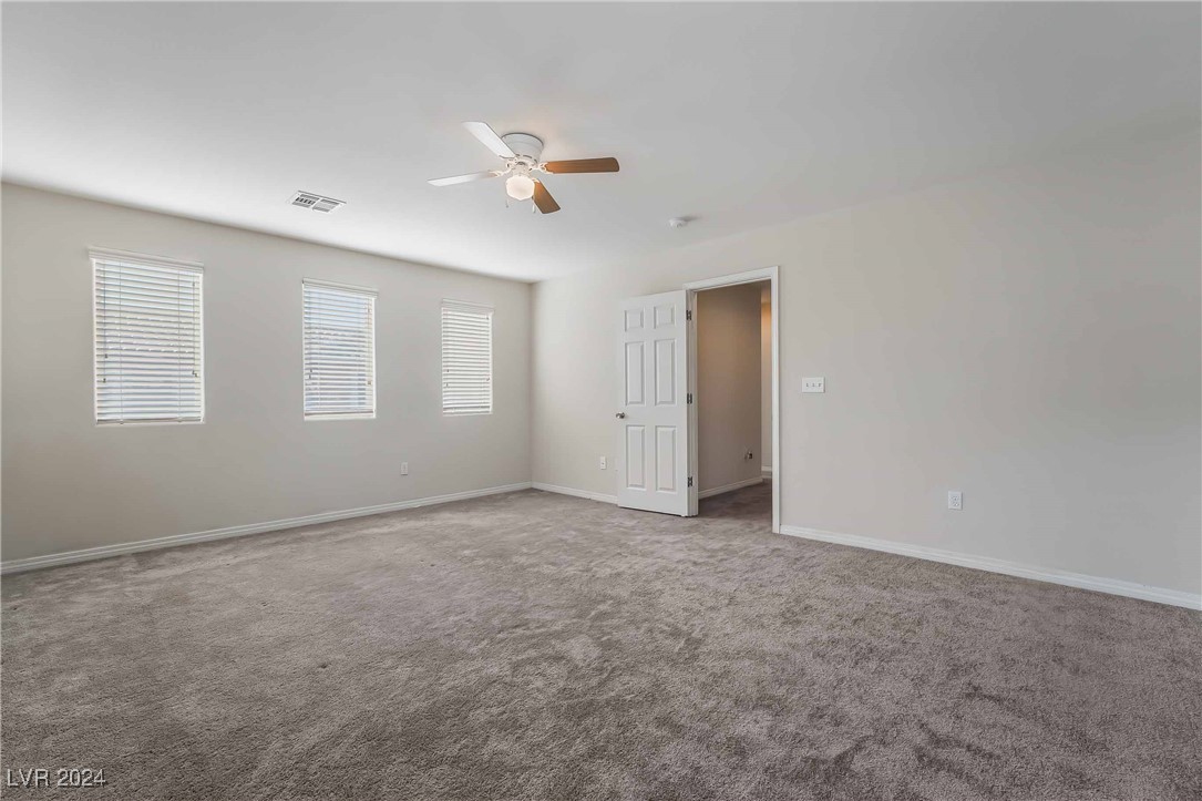 8266 Amphora Street
