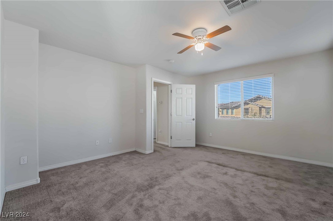 8266 Amphora Street