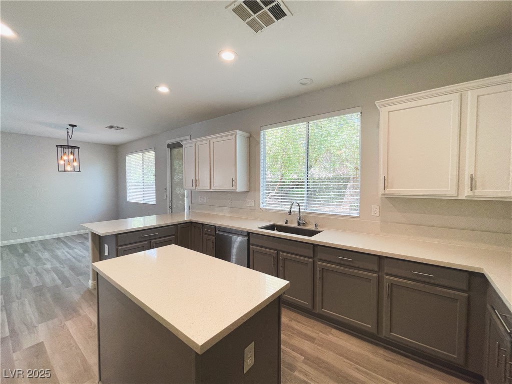 9464 Green Vineyard Avenue