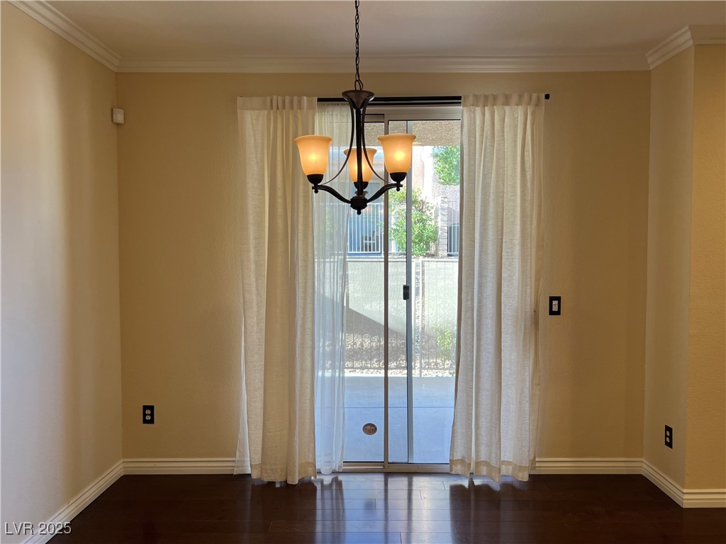 251 South Green Valley Parkway 5014