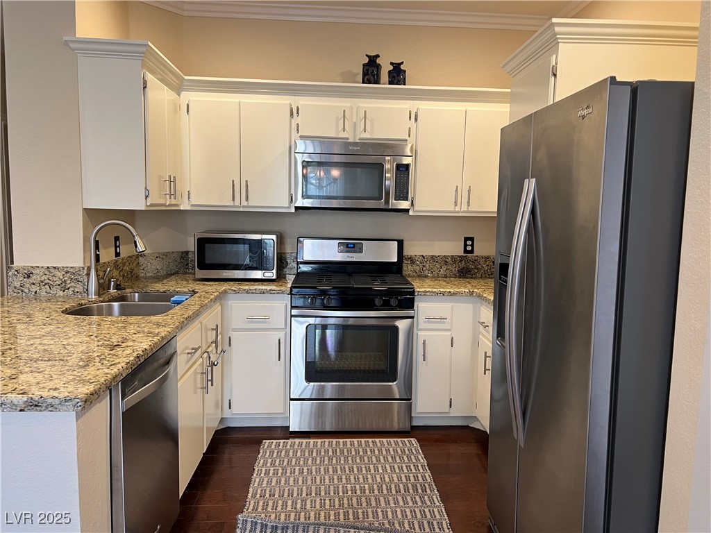 251 South Green Valley Parkway 5014