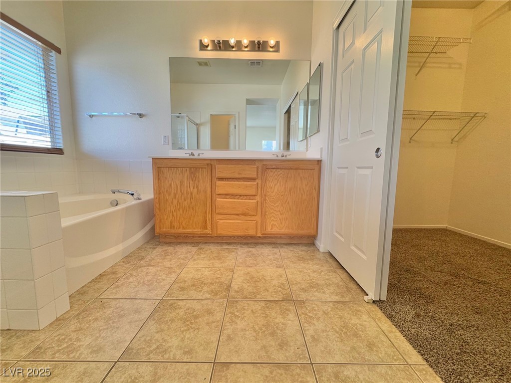 4821 Quartz Crest Street