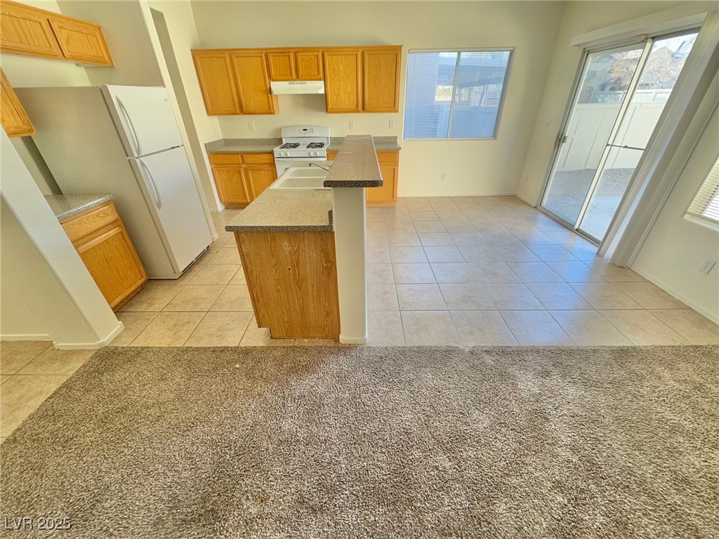 4821 Quartz Crest Street